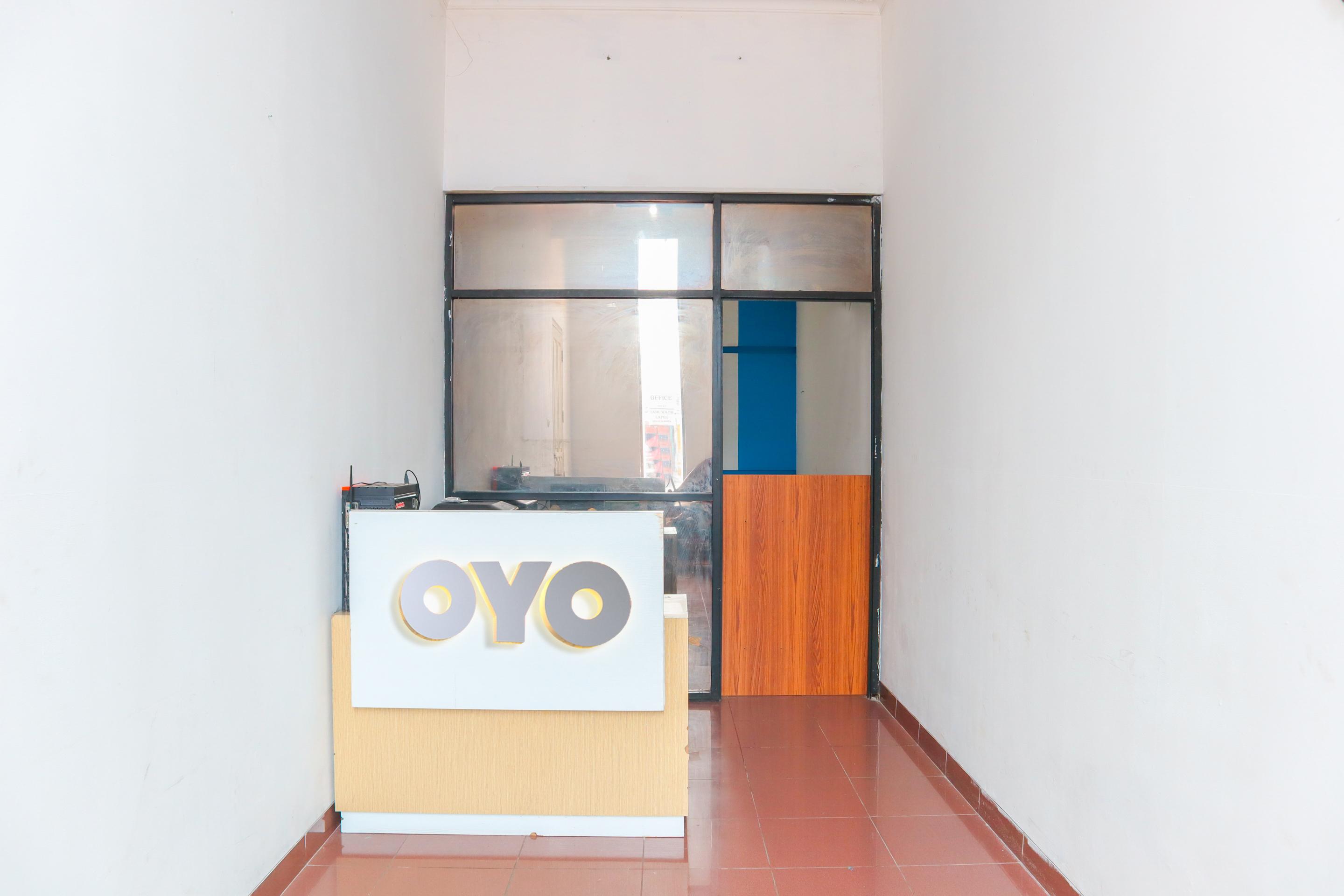 Oyo 2547 Assirot Residence Yakarta Exterior foto